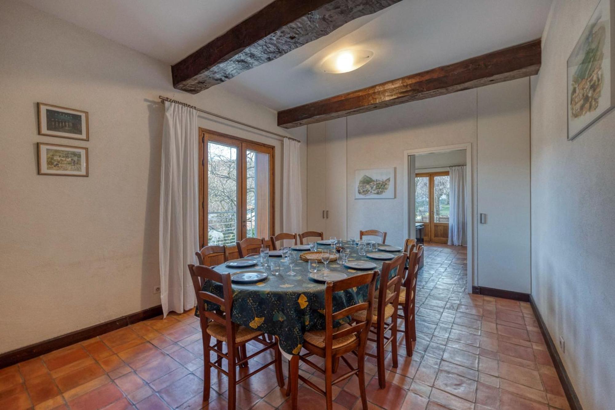 #Hp La Maison Des Lilas Large Family House Sleeps 12 Garden Seyssinet 外观 照片