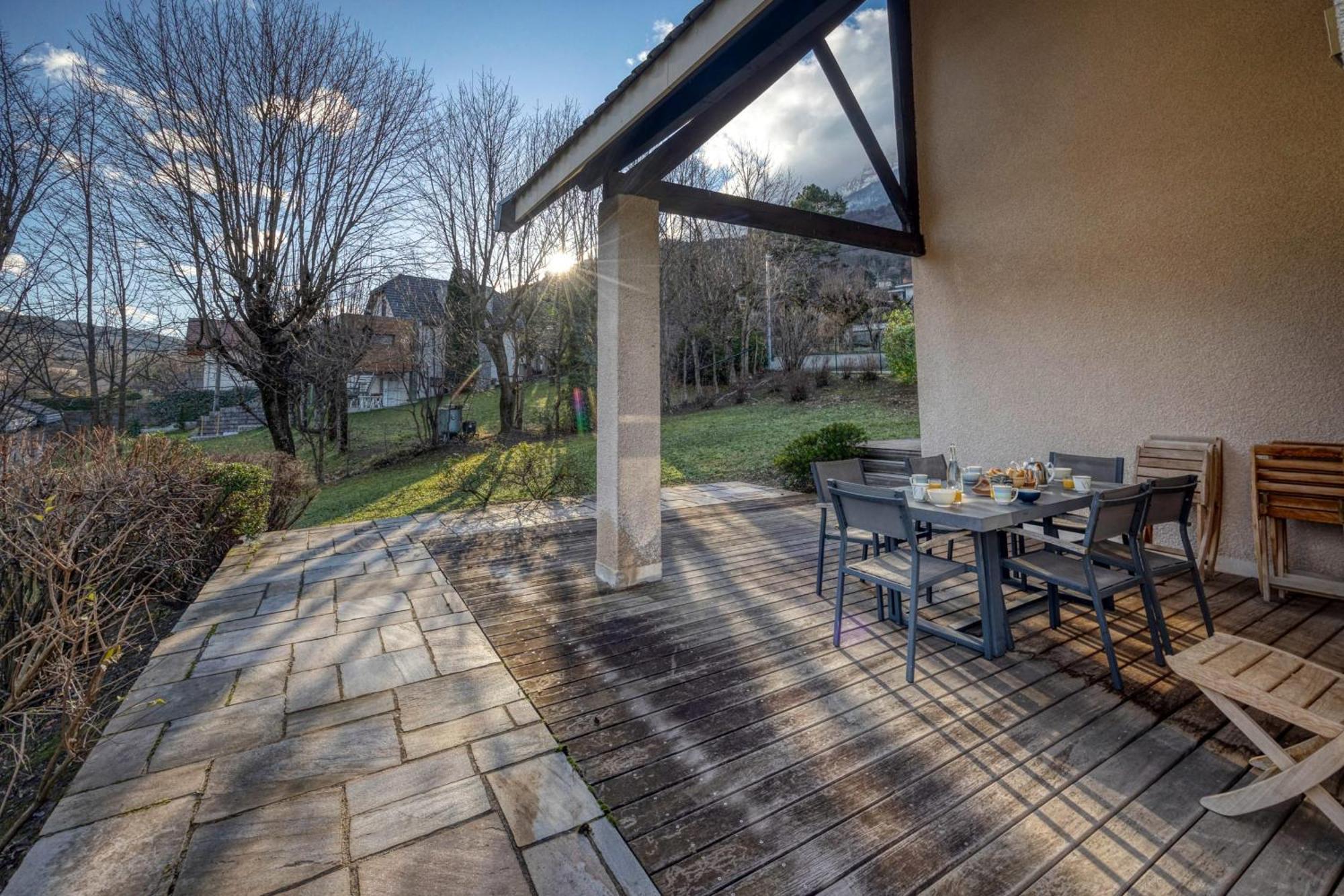 #Hp La Maison Des Lilas Large Family House Sleeps 12 Garden Seyssinet 外观 照片
